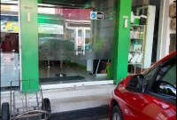 Bu muzanah store gresik Bu muzanah store gresik