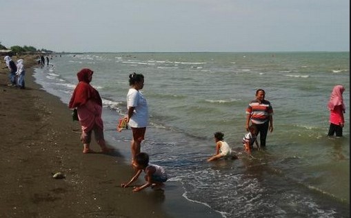 10 Tempat Wisata Pantai Di Indramayu Bagus Dan Menarik 2019